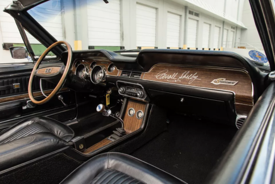 Shelby Cobra 1968: Όνομα βαρύ που επανακυκλοφορεί - Φωτογραφία 6