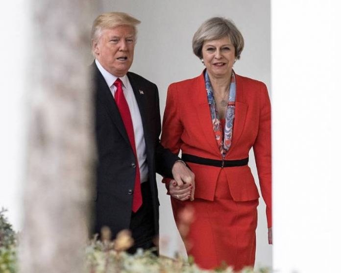 Δεν προσκλήθηκαν στον πριγκιπικό γάμο Theresa May και Donald Trump - Φωτογραφία 3