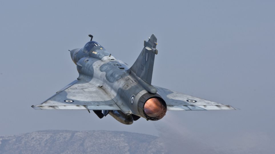 Πτώση μαχητικού αεροσκάφους Mirage 2000-5 στη Σκύρο - Νεκρός ο πιλότος - Φωτογραφία 1