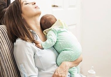 8 πράγματα για τα οποία καμία νέα μαμά δεν πρέπει να νιώθει ενοχές - Φωτογραφία 1