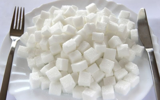 Τι προκαλεί η υπερβολική κατανάλωση ζάχαρης; - Φωτογραφία 1