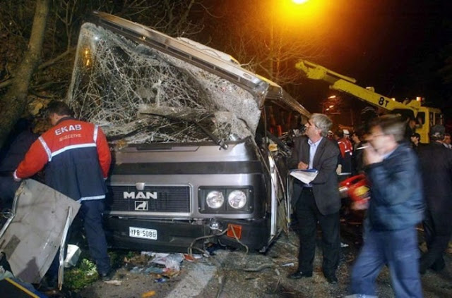 Σαν σήμερα πριν από δεκαπέντε χρόνια το τραγικό δυστύχημα στα Τέμπη που συγκλόνισε την Ελλάδα - Κόστισε τη ζωή σε 21 ψυχούλες - Φωτογραφία 2