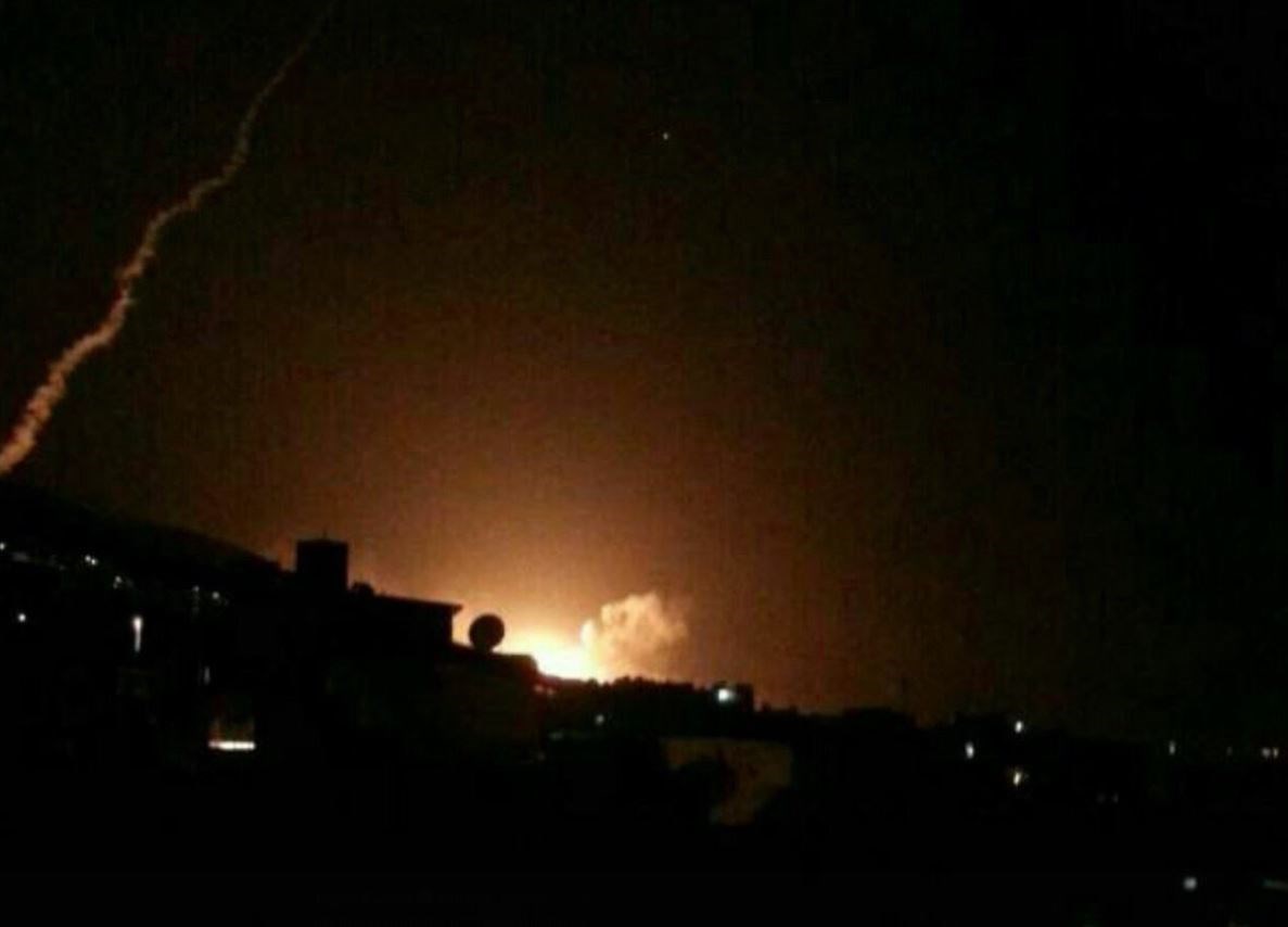 ΕΚΤΑΚΤΟ- ΗΠΑ, Βρετανία και Γαλλία χτύπησαν την Συρία - Πύραυλοι Τόμαχοκ σφυροκόπησαν εγκαταστάσεις χημικών όπλων - Φωτογραφία 5
