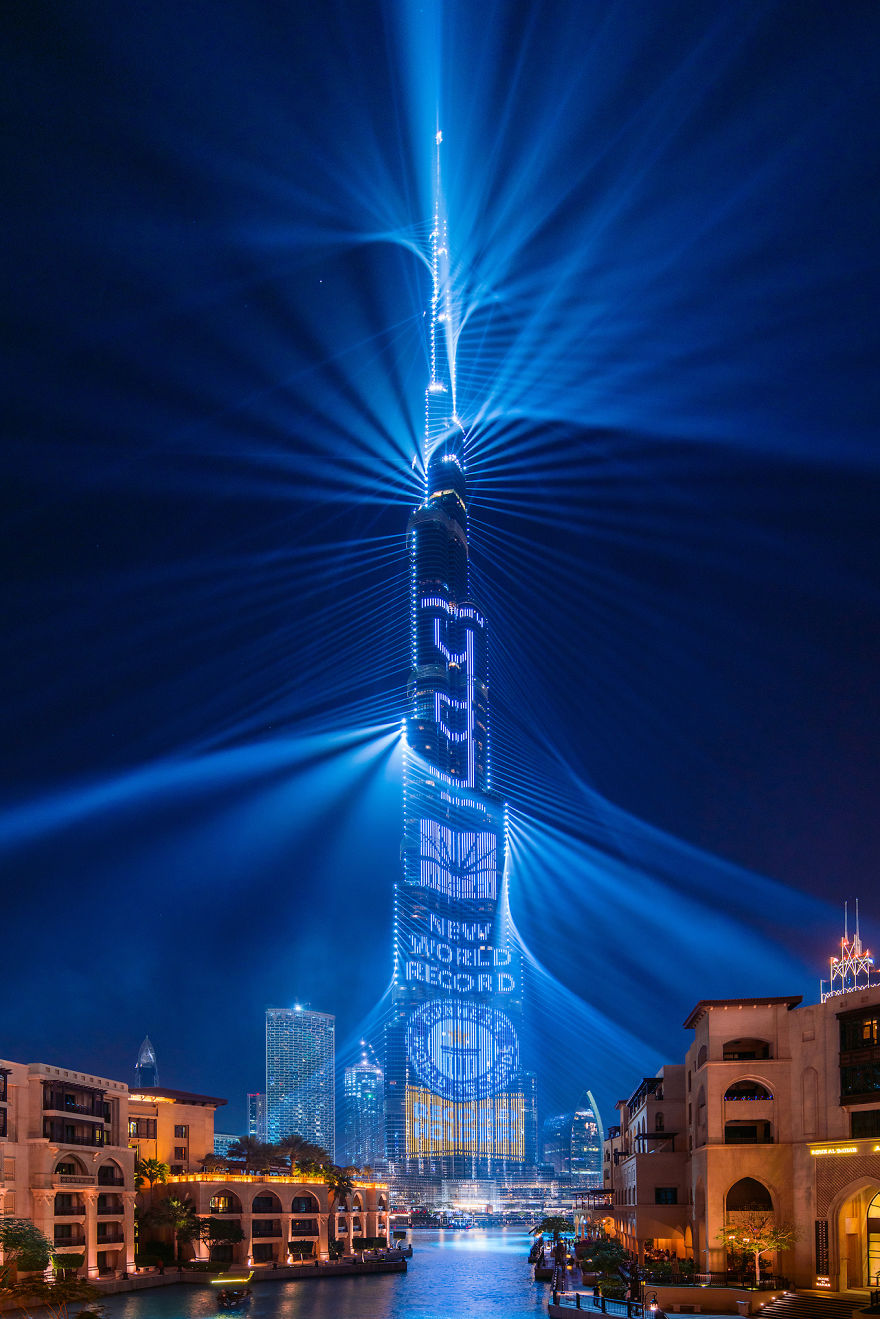 Το μεγαλύτερο laser show του κόσμου στο Ντουμπάι είναι ένα υπερθέαμα - Φωτογραφία 10