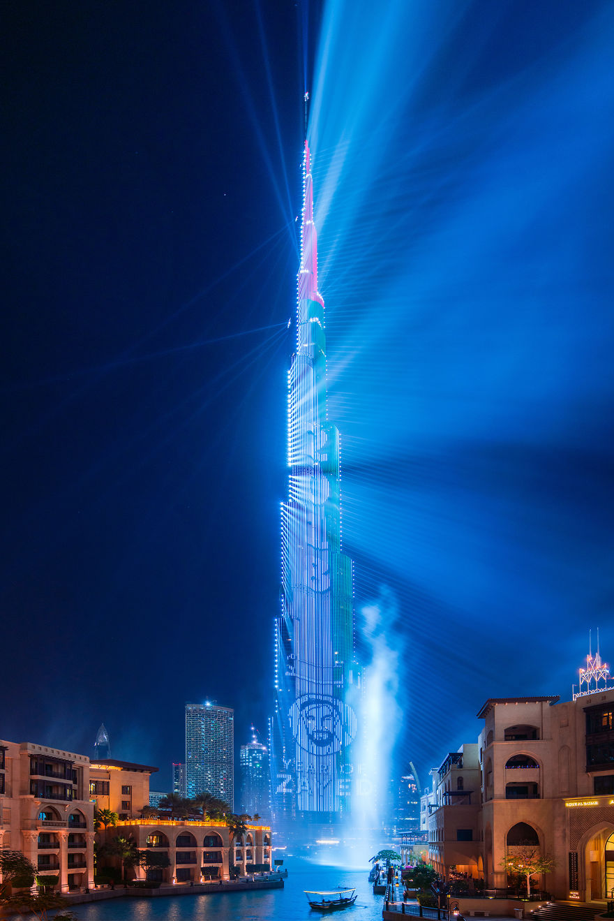 Το μεγαλύτερο laser show του κόσμου στο Ντουμπάι είναι ένα υπερθέαμα - Φωτογραφία 17