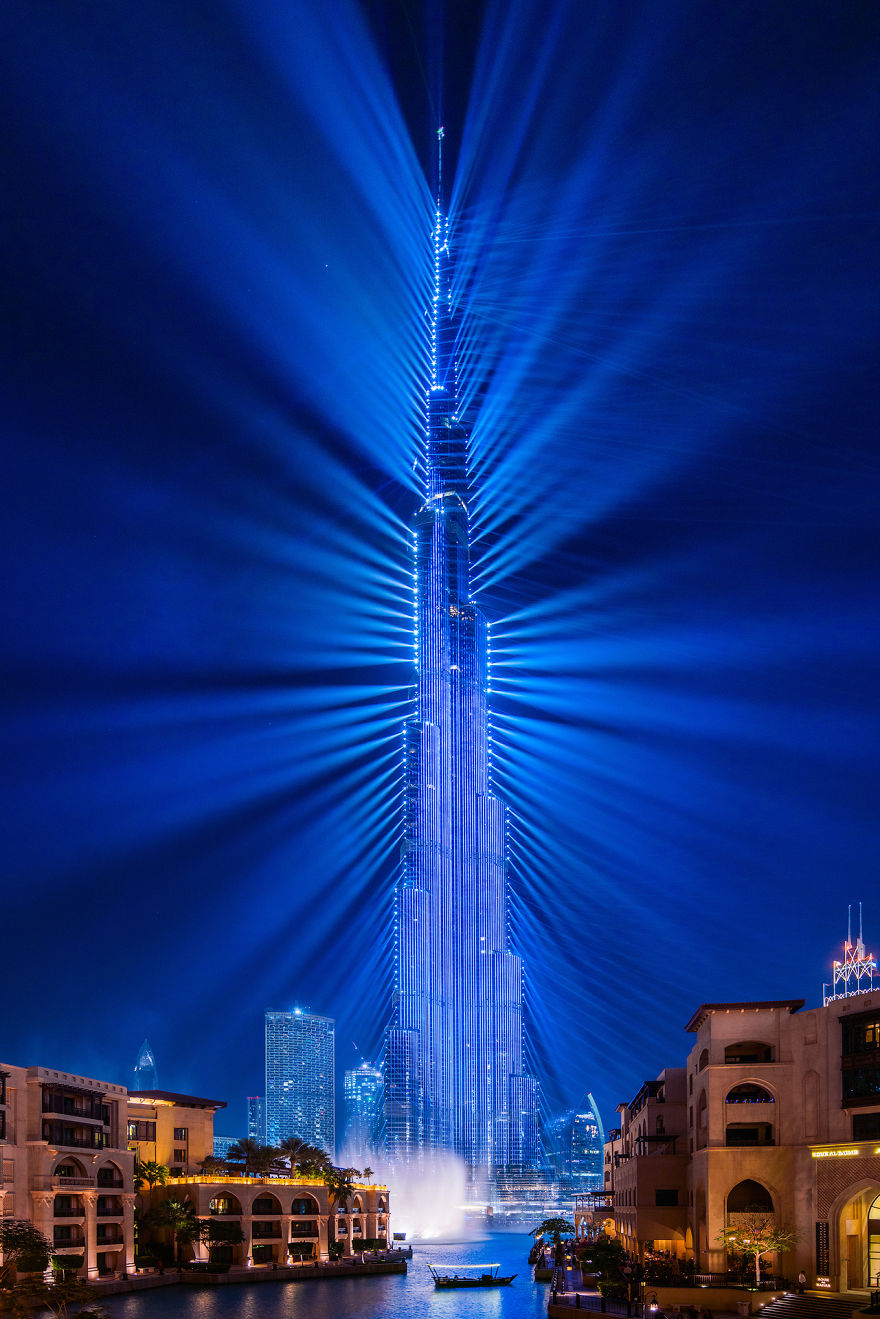 Το μεγαλύτερο laser show του κόσμου στο Ντουμπάι είναι ένα υπερθέαμα - Φωτογραφία 6