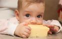 Από ποια ηλικία μπορεί το μωρό μας να φάει τυρί;