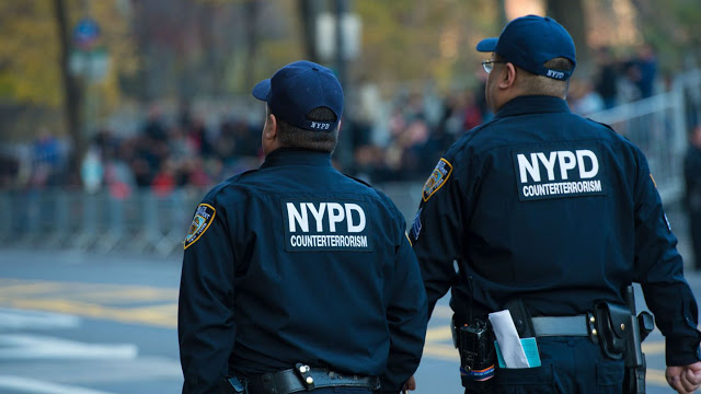 Οι Έλληνες του NYPD: Ο αστυνομικός του 112ου Δημήτριος Ράπτης (βίντεο) - Φωτογραφία 1