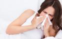 Μπούκωμα στην μύτη: Έτσι θα κοιμηθείτε πιο άνετα