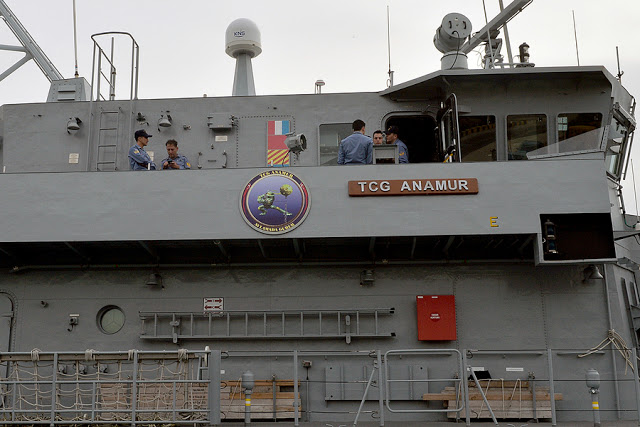 Τουρκικό πολεμικό πλοίο πέρασε από τον Ισθμό της Κορίνθου - ΦΩΤΟ - ΒΙΝΤΕΟ - Φωτογραφία 8