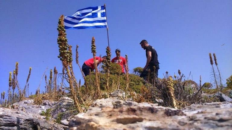 ΕΚΤΑΚΤΗ ΕΙΔΗΣΗ! «Η Τουρκική ακτοφυλακή κατέβασε ελληνική σημαία απο βραχονησίδα» – Περίεργες δηλώσεις του Μ. Γιλντιρίμ – Τι αναφέρει το Υπουργείο Εθνικής Αμυνας - Φωτογραφία 4