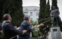 Άγαλμα Τρούμαν: Οι περιπέτειες του πιο «μισητού» αγάλματος της Αθήνας - Φωτογραφία 1