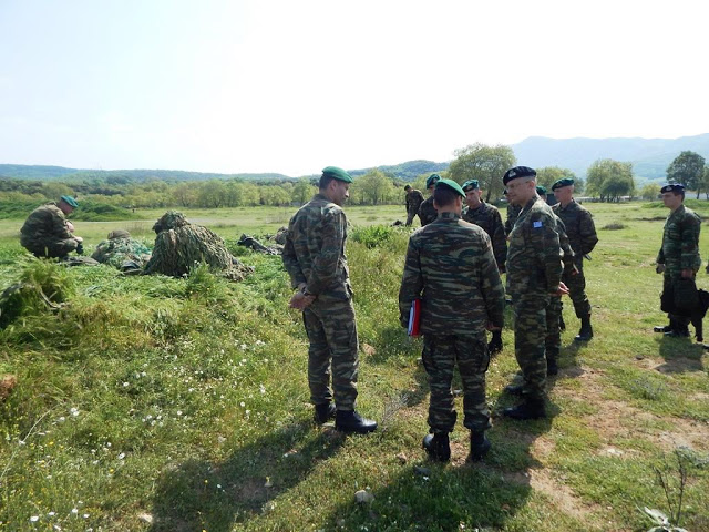 Επίσκεψη Αρχηγού ΓΕΣ στην 1η Ταξιαρχία Καταδρομών - Αλεξιπτωτιστών (1η ΤΑΞ ΚΔ - ΑΛ «ΕΛ ΑΛΑΜΕΪΝ») - Φωτογραφία 13