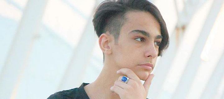 Ο 17χρονος γιος του Ανδρέα Μπάρκουλη ετοιμάζεται για το ντεμπούτο του στην πασαρέλα! - Φωτογραφία 1