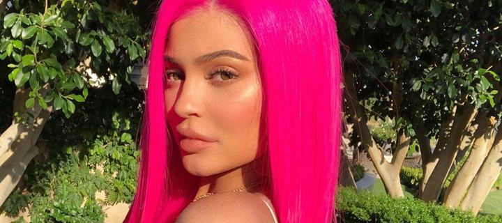Χρήστες του Instagram κατακρίνουν τη μητέρα Kylie Jenner για το lifestyle της - Φωτογραφία 1