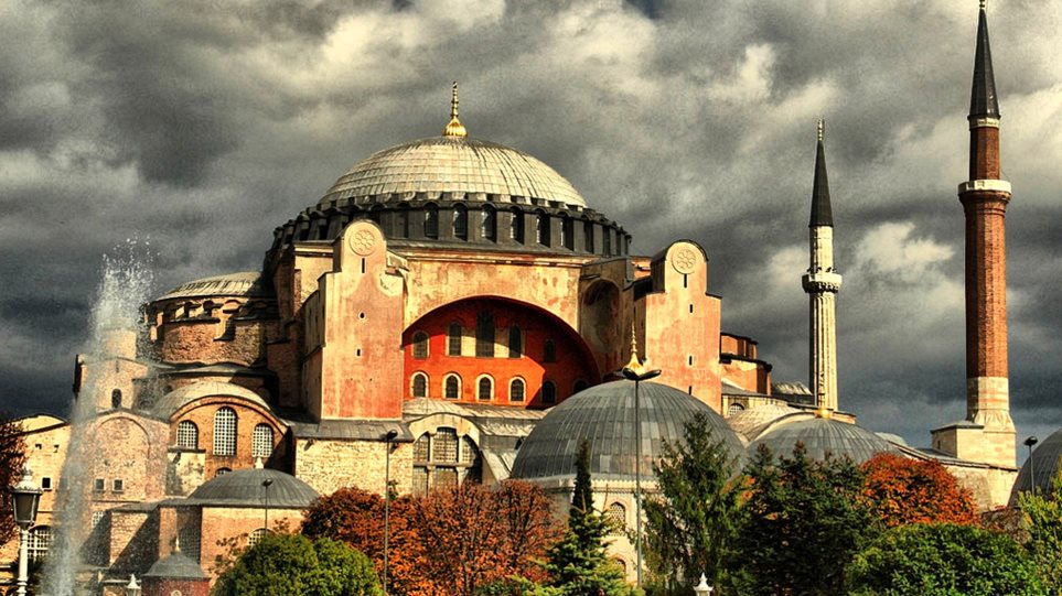 Η Αγιά Σοφιά της Κωνσταντινούπολης - Η Ιστορία - Φωτογραφία 1