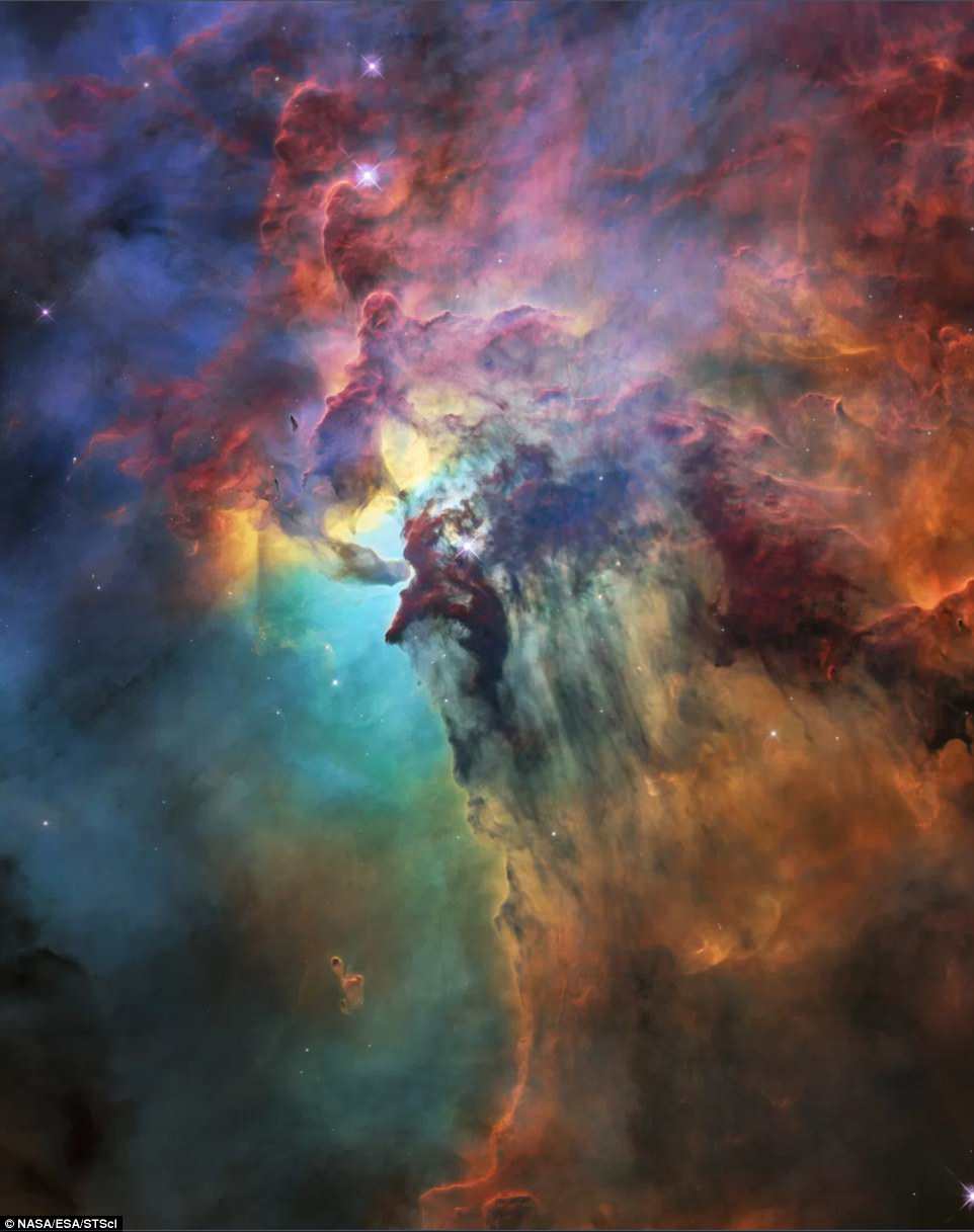 Θεαματικές εικόνες της NASA από ένα κολοσσιαίο αστρικό νεφέλωμα - Φωτογραφία 2