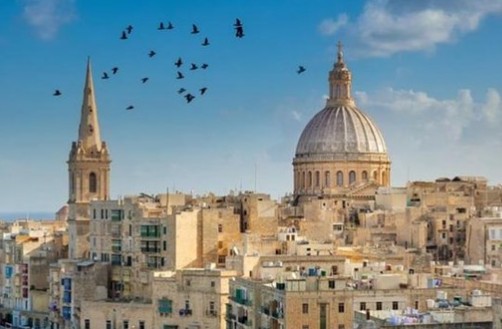 DW: Τι κάνει η ΕΕ για να καταπολεμήσει τη διαφθορά στη Μάλτα; - Φωτογραφία 1