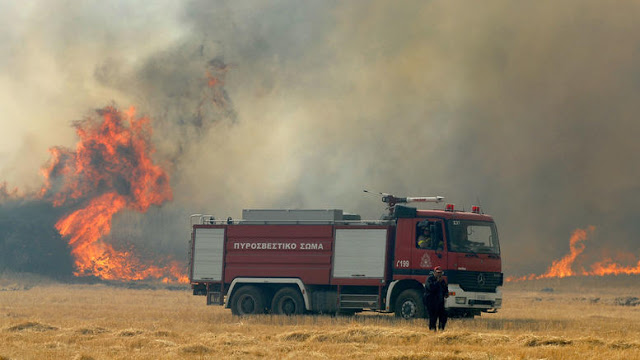 Με οχήματα ηλικίας έως και 40 ετών επιχειρούν οι πυροσβέστες της Μεσσηνίας - Φωτογραφία 1