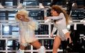 Το ατύχημα της 'χοντρούλας' Beyonce και της Solange στη σκηνή του Coachella - Φωτογραφία 5