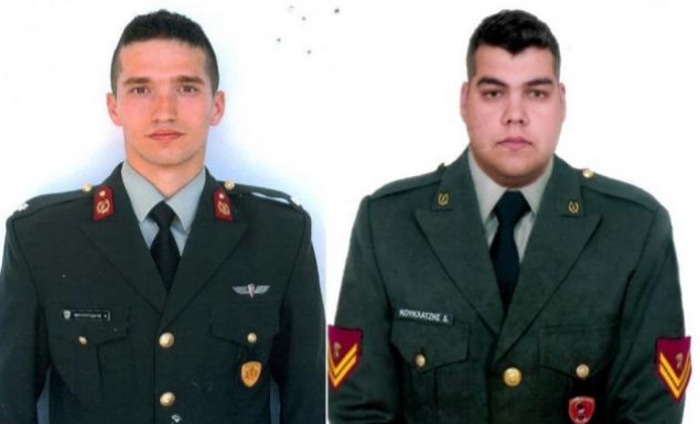Θύματα της πολιτικής του Ερντογάν οι δυο Έλληνες στρατιωτικοί: «Καθαρά» τα κινητά, και … έξι μήνες φυλακή - Φωτογραφία 1