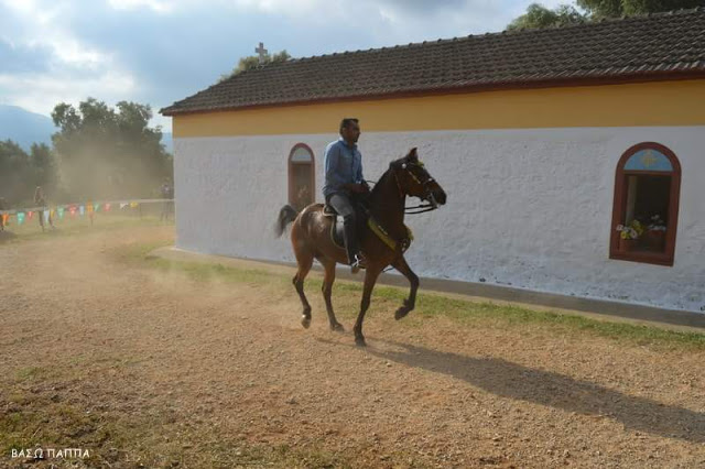 ΚΙ ΑΛΛΕΣ ΦΩΤΟΓΡΑΦΙΕΣ με τους Καβαλάρηδες του Αγίου Γεωργίου στη ΒΟΝΙΤΣΑ (ΦΩΤΟ) - Φωτογραφία 32
