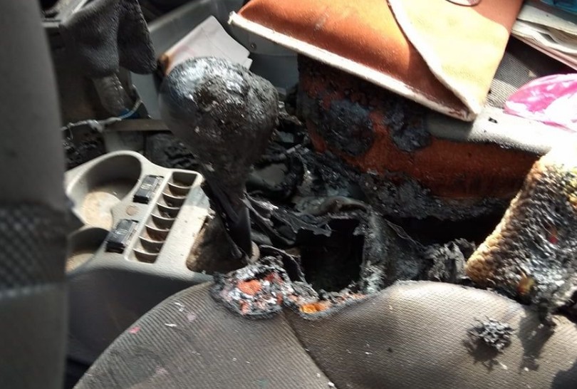Μυστήριο η κλοπή μπαταρίας και η φωτιά σε όχημα στη Γαβαλού του Δήμου Αγρινίου - Φωτογραφία 1