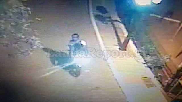Βίντεο από τη μαφιόζικη επίθεση στο αυτοκίνητο Πρόεδρου Κοινότητας - Φωτογραφία 1
