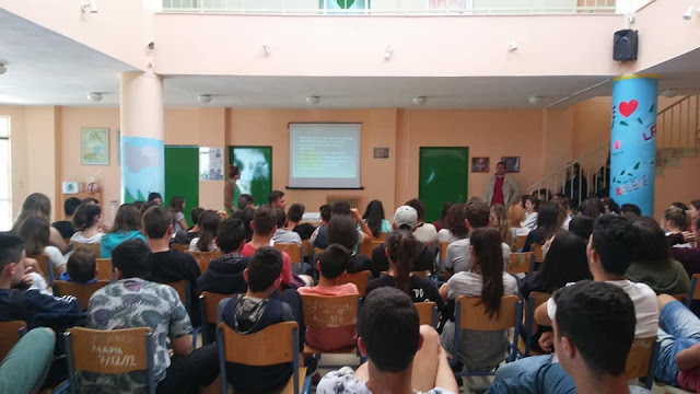 Εντυπωσίασε η ομιλία της Ψυχολόγου Αλεξάνδρας Χασακή στο Γυμνάσιο και Λυκειακές Τάξεις Παλαίρου για τη σχολική βία - Φωτογραφία 6