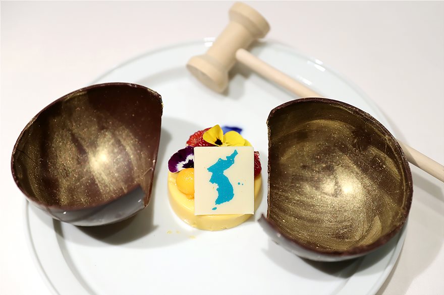 Διπλωματική ένταση στις σχέσεις Ιαπωνίας και Νότιας Κορέας για τη «μους μάνγκο» του Κιμ Γιονγκ Ουν! - Φωτογραφία 3
