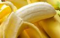 Γιατί δεν πρέπει να πετάμε τις «κλωστές» από τις μπανάνες