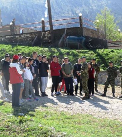 Επίσκεψη Μαθητών Γυμνασίων Εύοσμου και Κορδελιού στο Κέντρο Εκπαίδευσης Ορεινού Αγώνα Χιονοδρόμων (ΚΕΟΑΧ) - Φωτογραφία 2