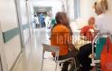 «Αυτοψία» του iefimerida στο Νοσοκομείο «Αττικόν» – Εικόνες ντροπής με δεκάδες ράντζα στους διαδρόμους