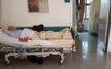 «Αυτοψία» του iefimerida στο Νοσοκομείο «Αττικόν» – Εικόνες ντροπής με δεκάδες ράντζα στους διαδρόμους - Φωτογραφία 6