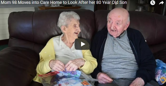 Συγκινητικό: Μητέρα 98 ετών μπαίνει σε γηροκομείο για να φροντίσει τον 80χρονο γιο της - Φωτογραφία 1