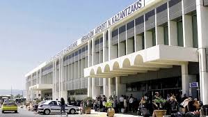 «Μπαράζ» συλλήψεων στο αεροδρόμιο Ηρακλείου - Φωτογραφία 1