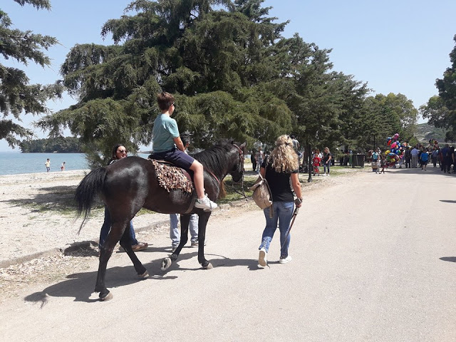 ΚΙ ΑΛΛΕΣ ΕΙΚΟΝΕΣ απο την Πρωτομαγιά και γιορτή αλόγου στη ΒΟΝΙΤΣΑ (ΦΩΤΟ: Στέλλα Λιάπη) - Φωτογραφία 25