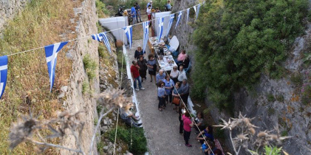 Πανηγυρίζει σήμερα το εκκλησάκι της Αγίας Μαύρας στο Κάστρο της Λευκάδας - Φωτογραφία 10