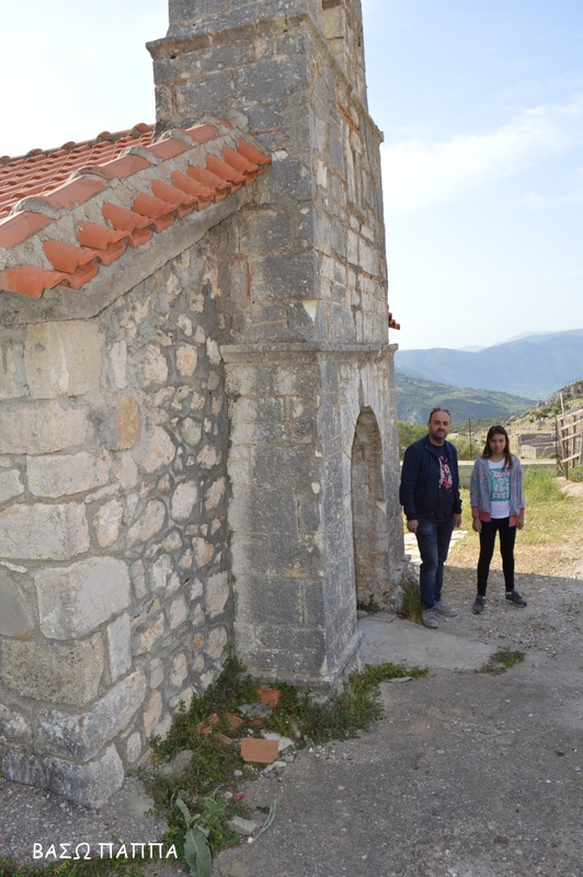 Το Παλιό χωριό ΒΑΡΝΑΚΑΣ γιόρτασε την ανακομιδή των ιερών λειψάνων του Αγίου Αθανασίου (ΦΩΤΟ: Βάσω Παππά) - Φωτογραφία 7