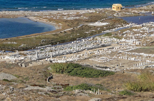 Δήλος, η ιστορία του ιερού νησιού έως και καταστροφή και την ερήμωση του - Φωτογραφία 3