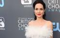 Ο δερματολόγος της Angelina Jolie αποκαλύπτει τα μυστικά ομορφιάς της