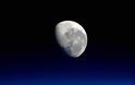 H «δύση» της Σελήνης όπως φαίνεται από τον Διαστημικό Σταθμό ISS