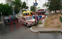 Καραμπόλα στα Άνω Λιόσια - Αυτοκίνητο έπεσε πάνω σε λεωφορείο της ΕΘΕΛ και μετά σε άλλο όχημα - ΦΩΤΟ αναγνώστη - Φωτογραφία 3