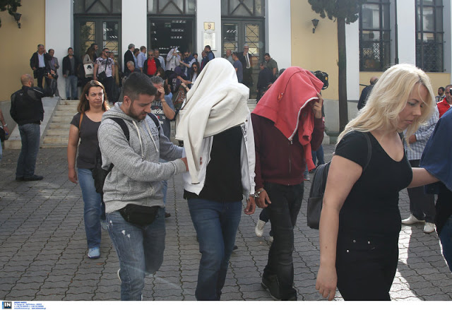 Αυτά είναι τα μέλη του κυκλώματος διακίνησης φαρμάκων για καρκινοπαθείς - Φωτογραφία 13