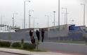 Τα όπλα στις τάξεις των μεταναστών φέρνουν στην Πάτρα εσπευσμένα κλιμάκια των Υπουργείων για το μεταναστευτικό