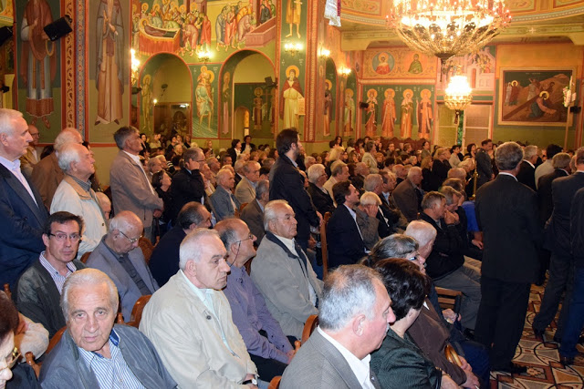 Ο Εσπερινός του Αγίου Χριστοφόρου στο Αγρίνιο (φωτο) - Φωτογραφία 3