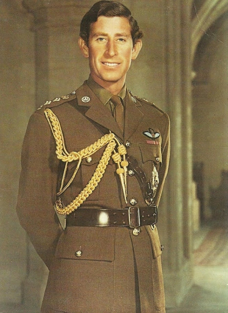 Ποια είναι η στρατιωτική εκπαίδευση του πρίγκιπα Καρόλου της Ουαλίας - Φωτογραφία 5