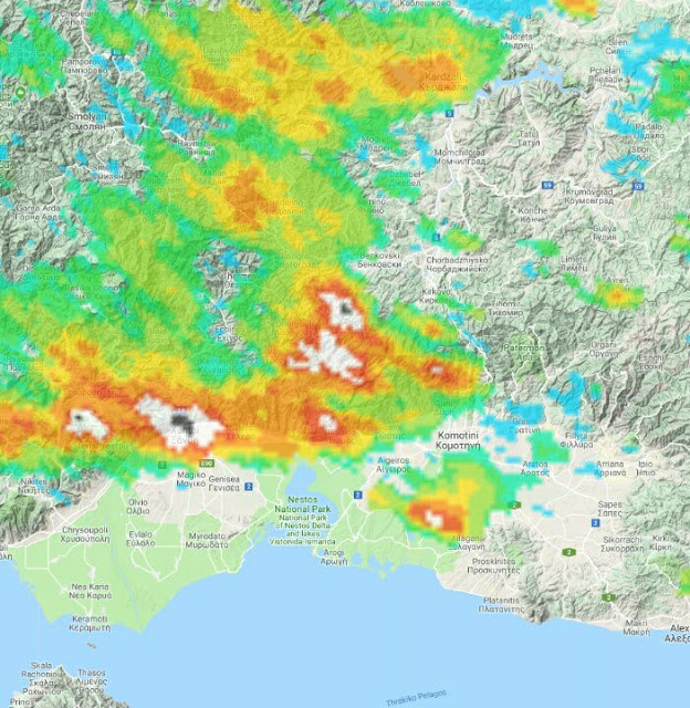 Βούλιαξε η Ξάνθη - Ποτάμια οι δρόμοι από την καταιγίδα [φωτος] - Φωτογραφία 2