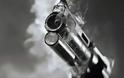 Φθιώτιδα: Πρώην Αστυνομικός Διευθυντής βγήκε στο μπαλκόνι και πυροβολούσε