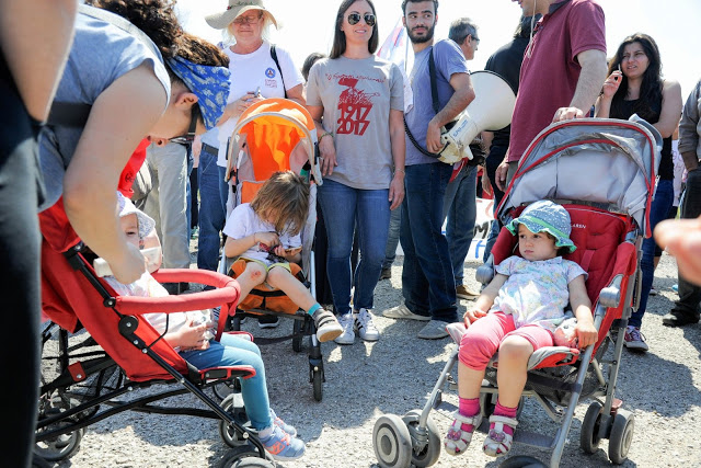 Μαζική και μαχητική η κινητοποίηση στη Βάση του AKTIOY (ΦΩΤΟ) - Φωτογραφία 12